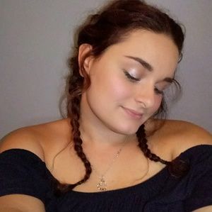 Meet your Posher, Katherynn